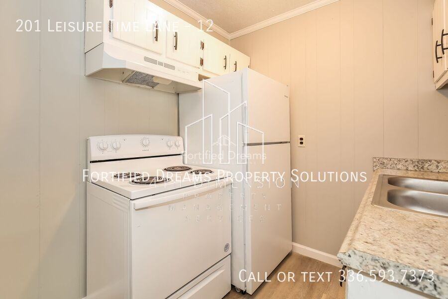 201 Leisure Time Ln #12 - Photo 4 of 40