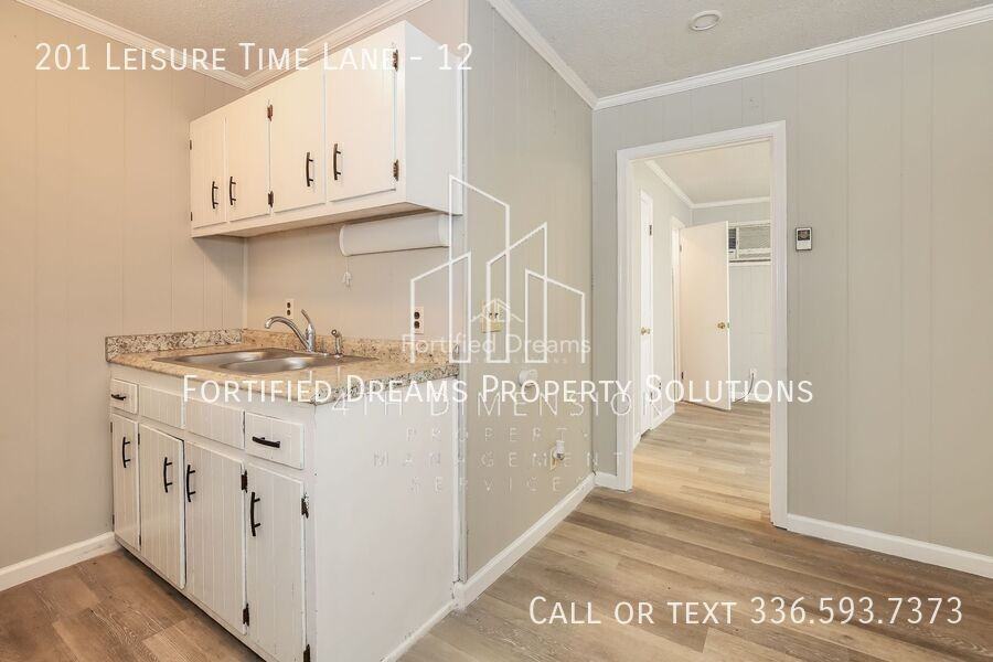 201 Leisure Time Ln #12 - Photo 6 of 40