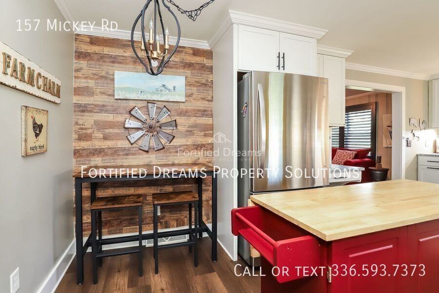 157 Mickey Rd - Photo 3 of 26