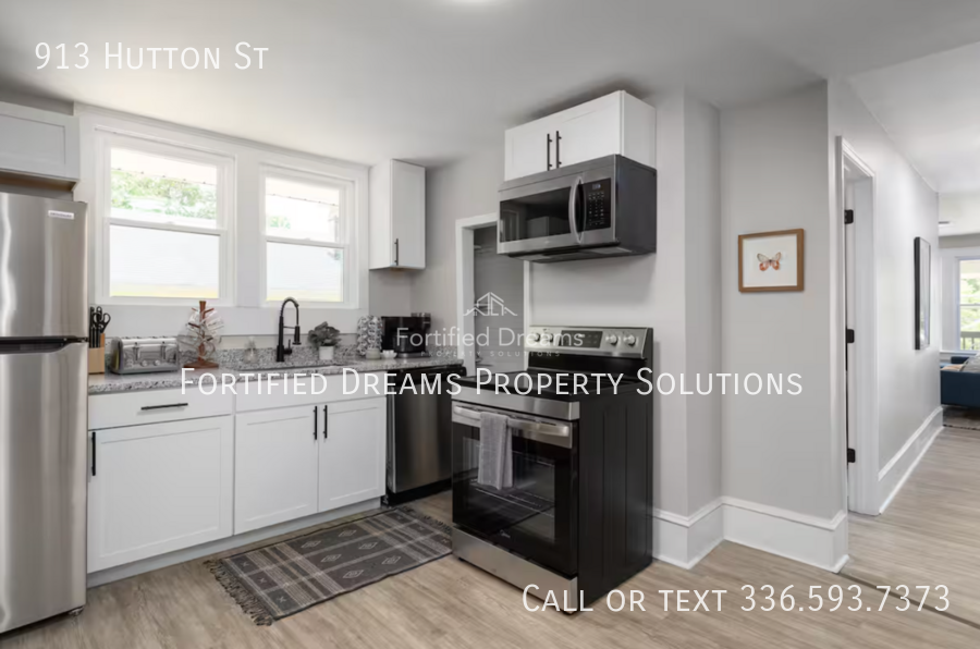913 Hutton St - Photo 5 of 22