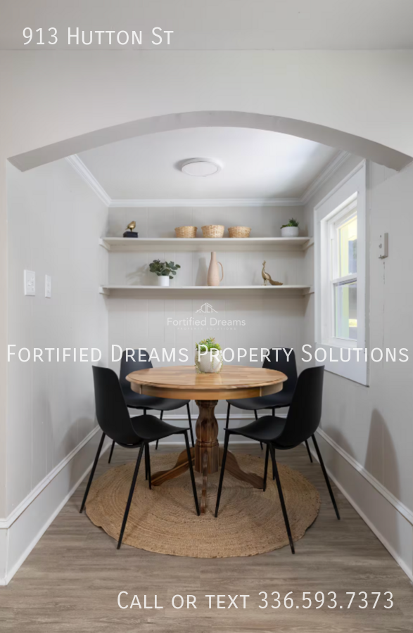 913 Hutton St - Photo 7 of 22