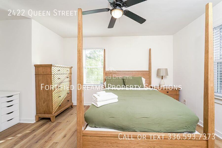 2422 Queen St - Photo 3 of 20