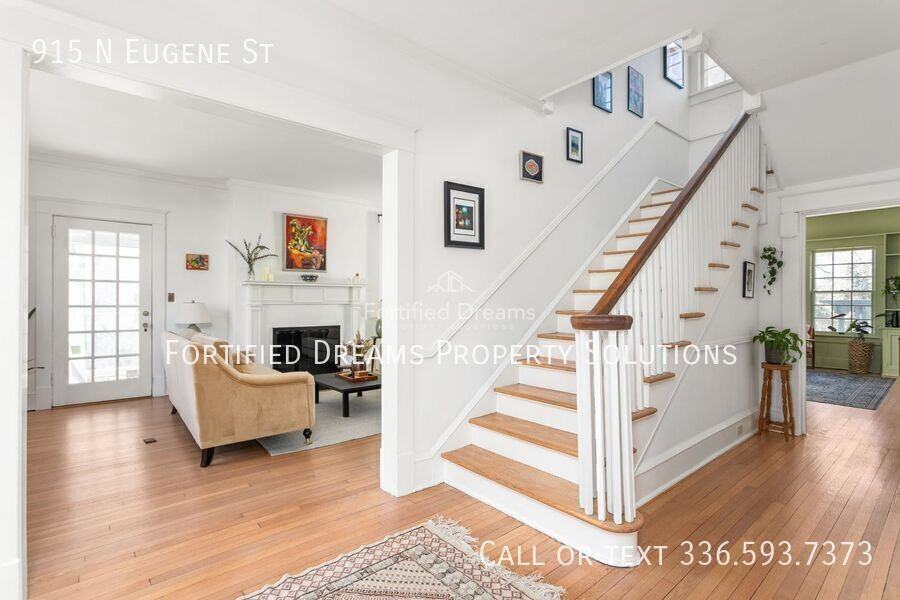 915 N Eugene St - Photo 6 of 42