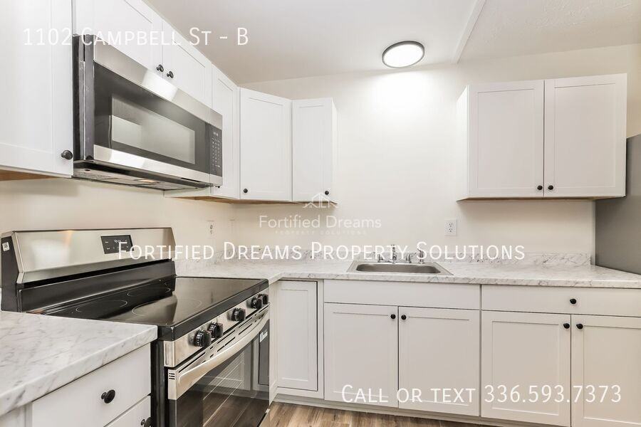 1102 Campbell St #B