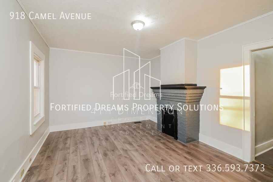 918 Camel Ave - Photo 3 of 49