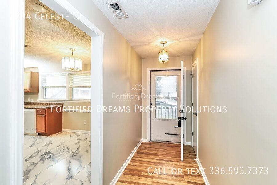 2204 Celeste Ct - Photo 3 of 19