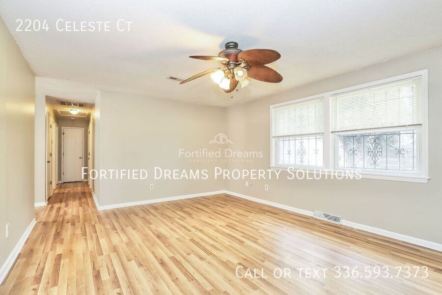 2204 Celeste Ct - Photo 4 of 19