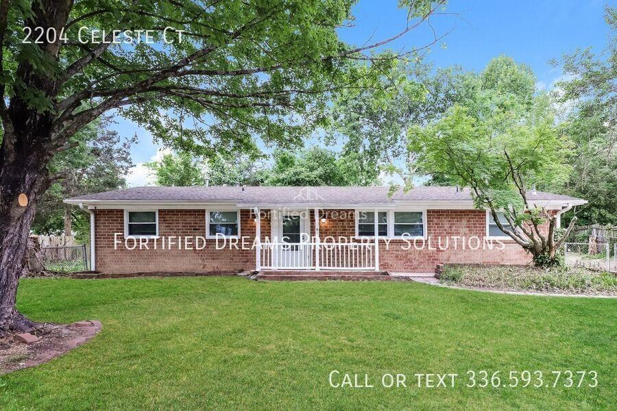 2204 Celeste Ct - Photo 5 of 19