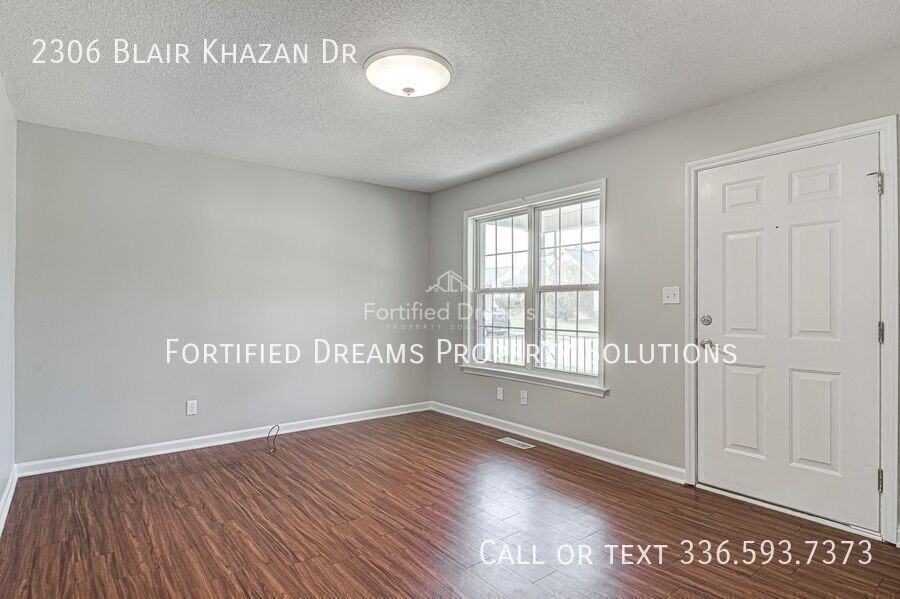 2306 Blair Khazan Dr - Photo 4 of 26