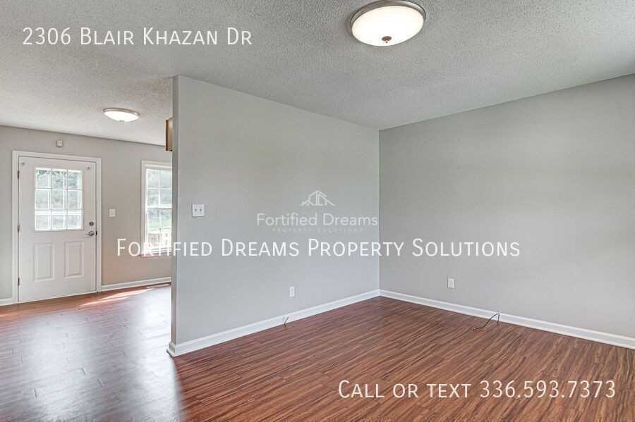 2306 Blair Khazan Dr - Photo 7 of 26