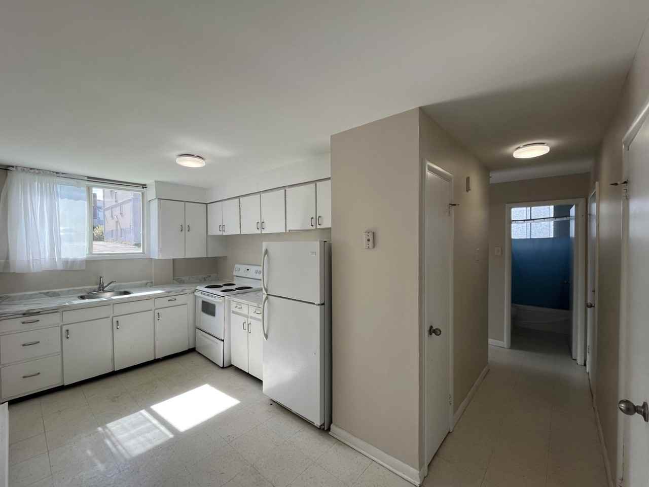 21 Verdun St #1 - Photo 3 of 10