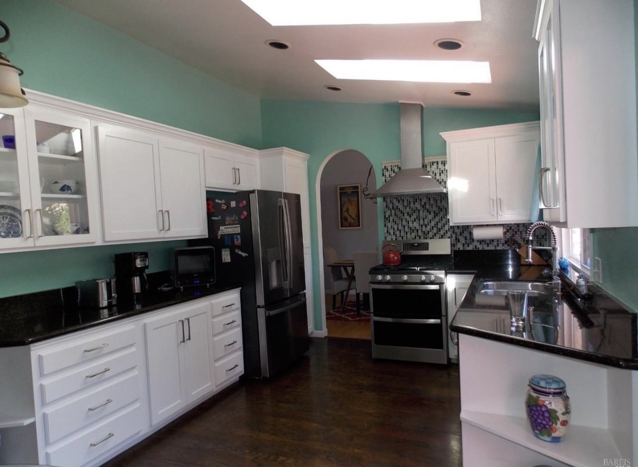 1564 Cunningham Way #NA - Photo 2 of 16