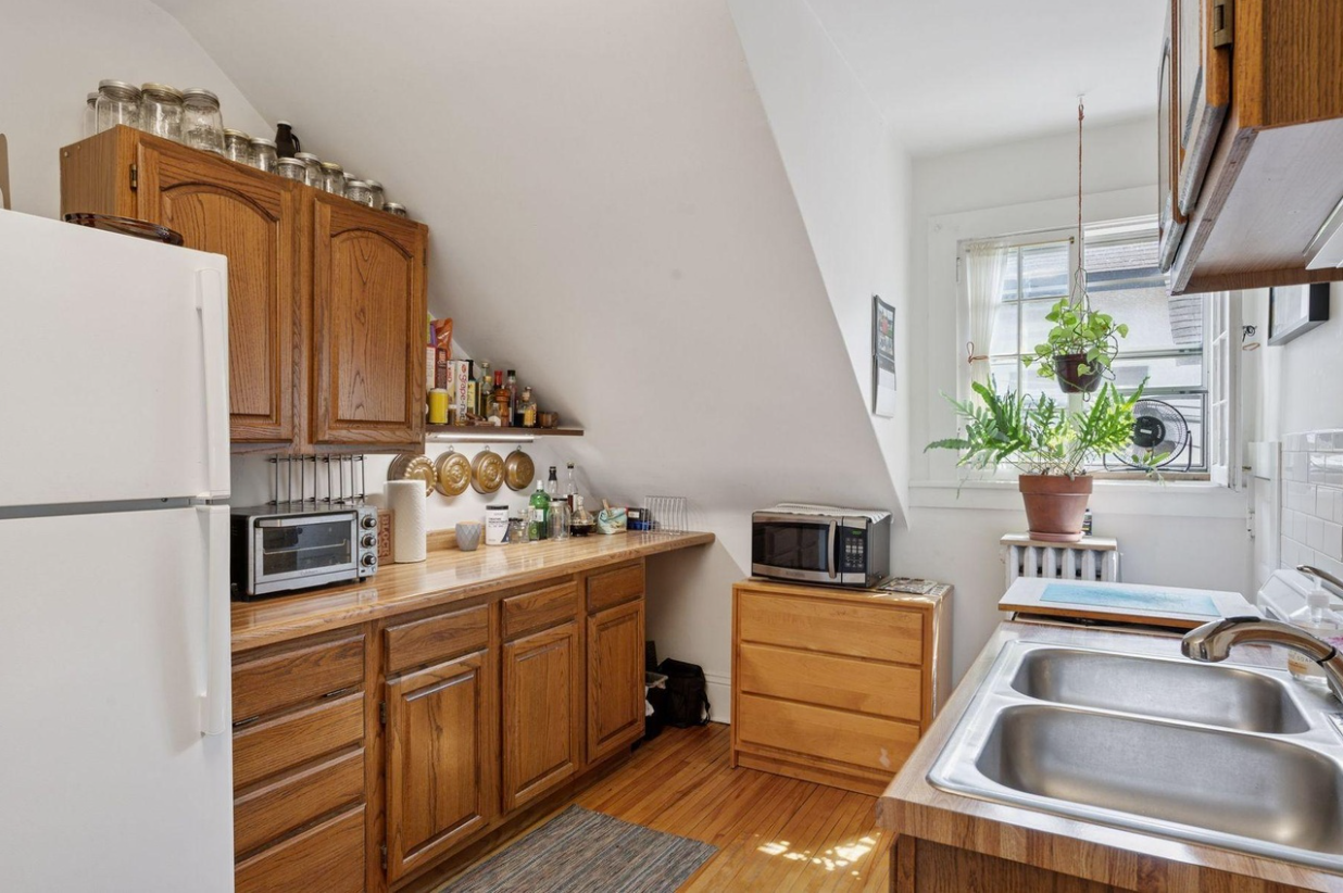2601 Portland Ave - Photo 6 of 27