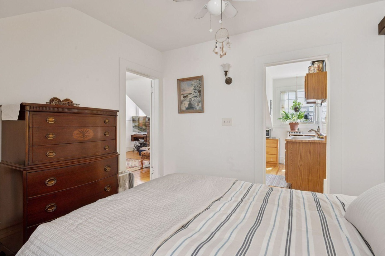 2601 Portland Ave - Photo 7 of 27