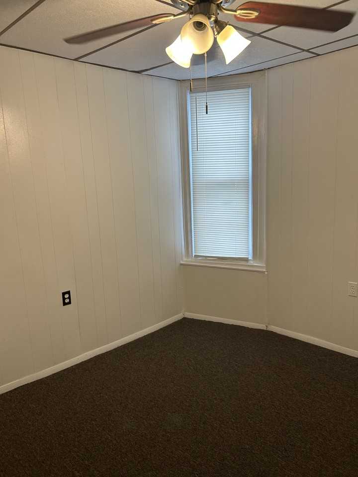 5447 Sansom St #2 - Photo 5 of 20