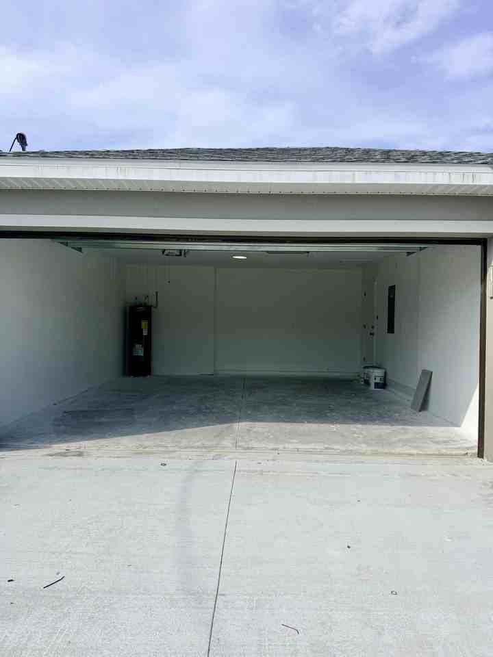 4755 26th St Sw #NA - Photo 3 of 15