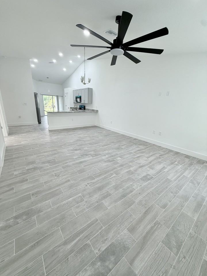4755 26th St Sw #NA - Photo 5 of 15