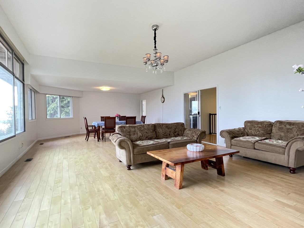 1137 Crestline Rd #1 - Photo 2 of 23