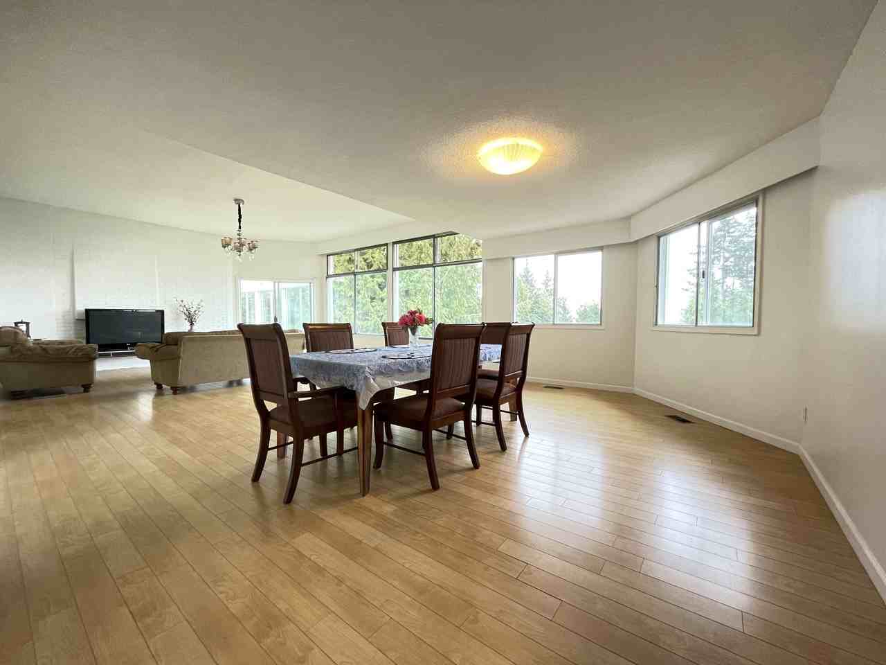 1137 Crestline Rd #1 - Photo 4 of 23