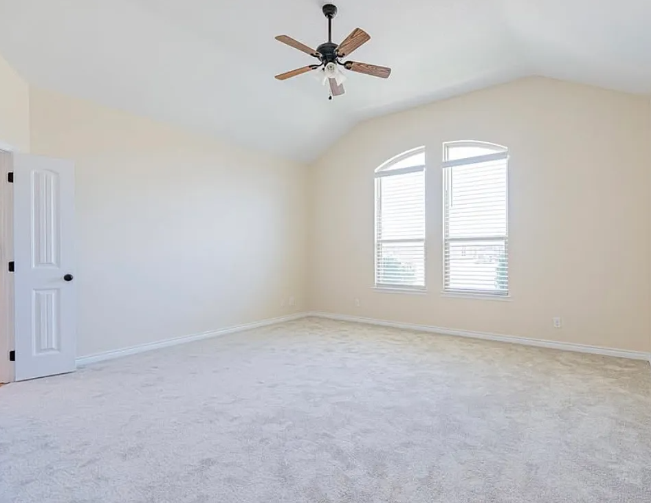 2804 Dustin Dr #1 - Photo 3 of 20