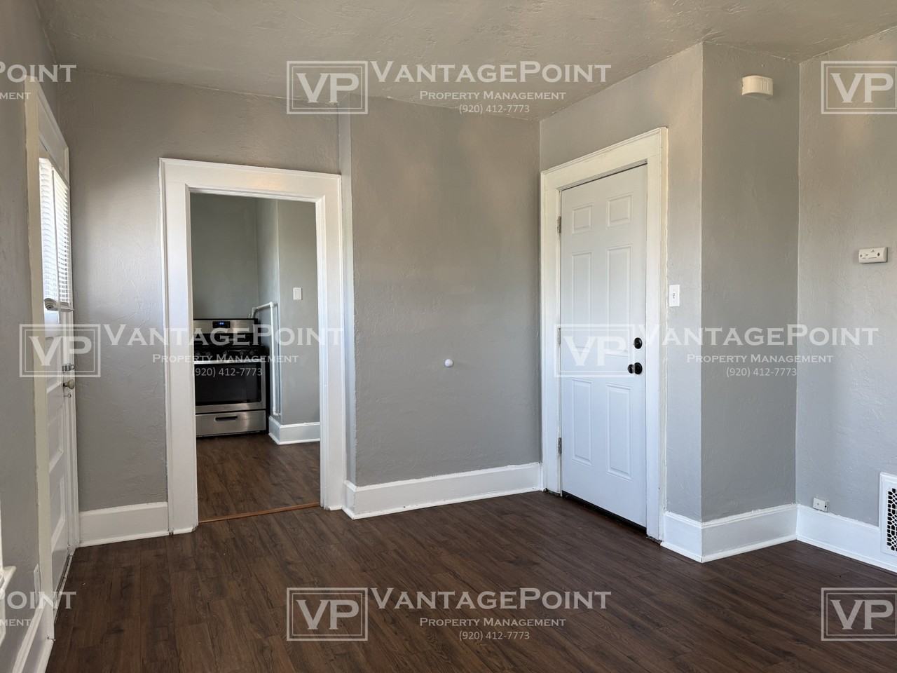 200 S Maple Ave #3 - Photo 6 of 14