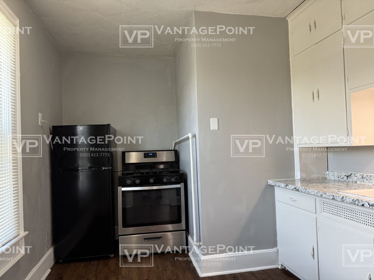 200 S Maple Ave #3 - Photo 7 of 14