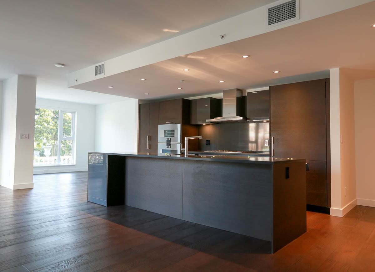 1561 - 1561 West 57th Avenue #506 - Photo 4 of 11