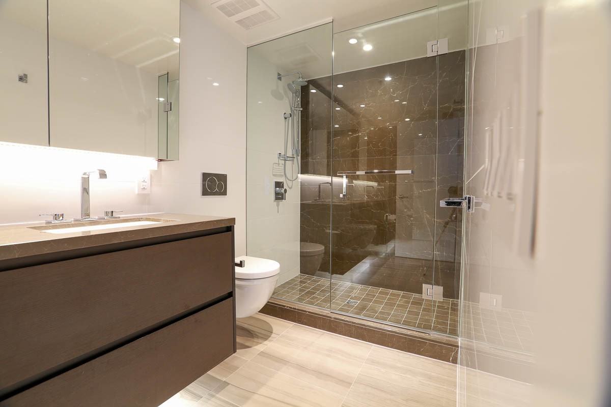 1561 - 1561 West 57th Avenue #506 - Photo 5 of 11