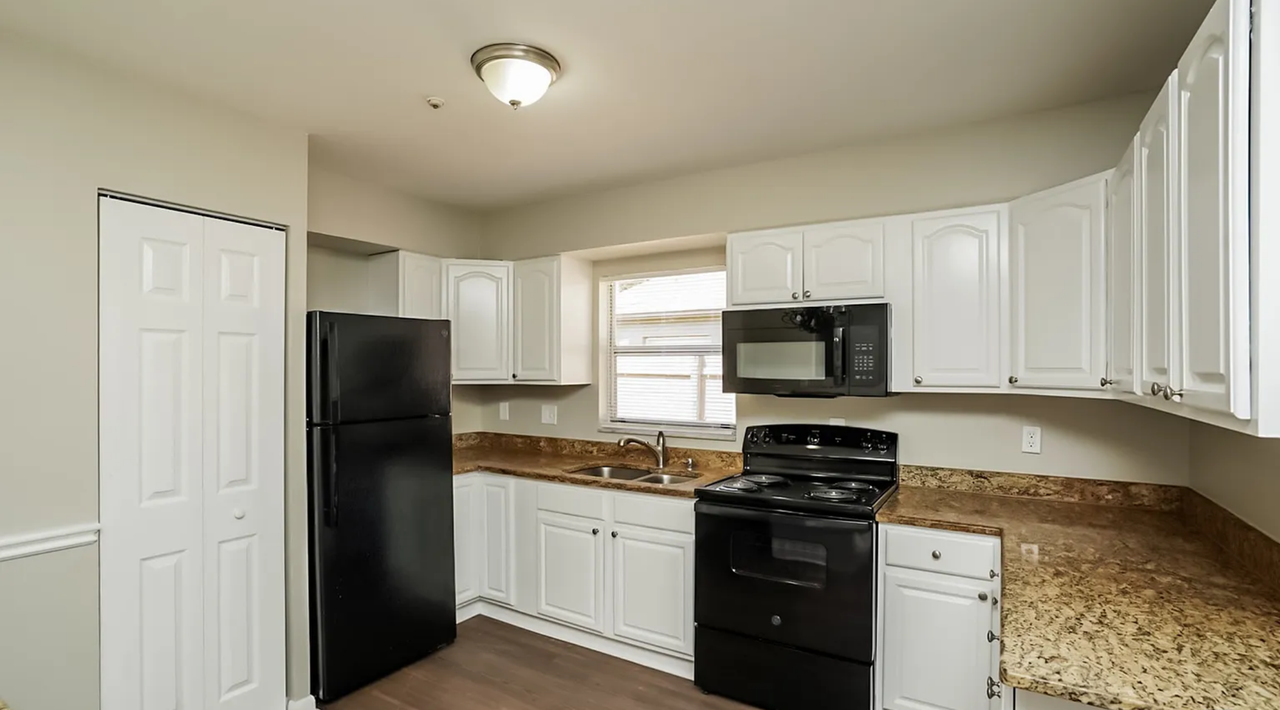 3513 Haines Rd N #NA - Photo 4 of 13