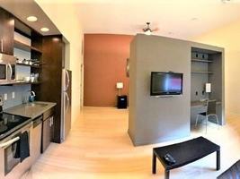 featured image of 909 Green St