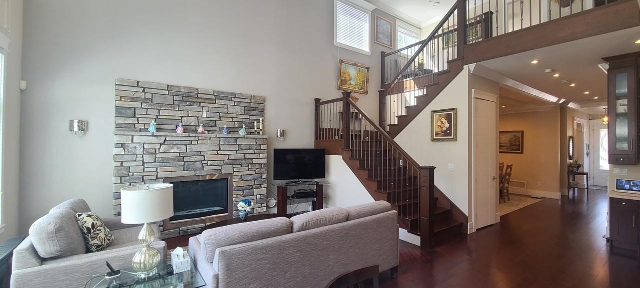 17136 3A Avenue - Photo 6 of 17