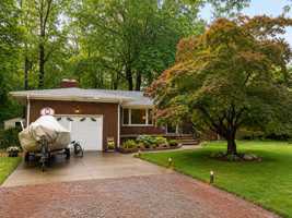 featured image of 553 Fernwood Farms Rd #1