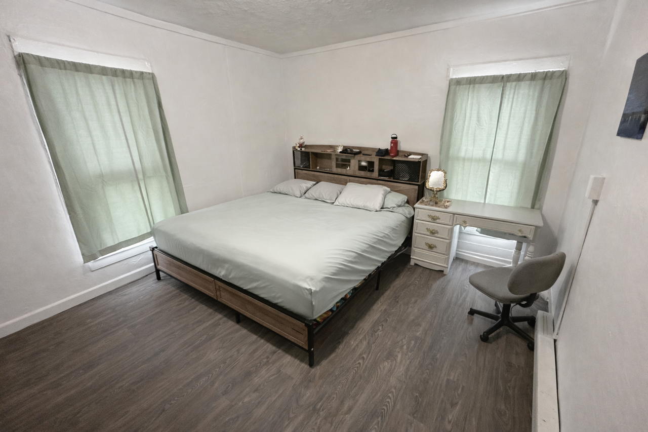 2519 Genesee Street - Photo 7 of 18