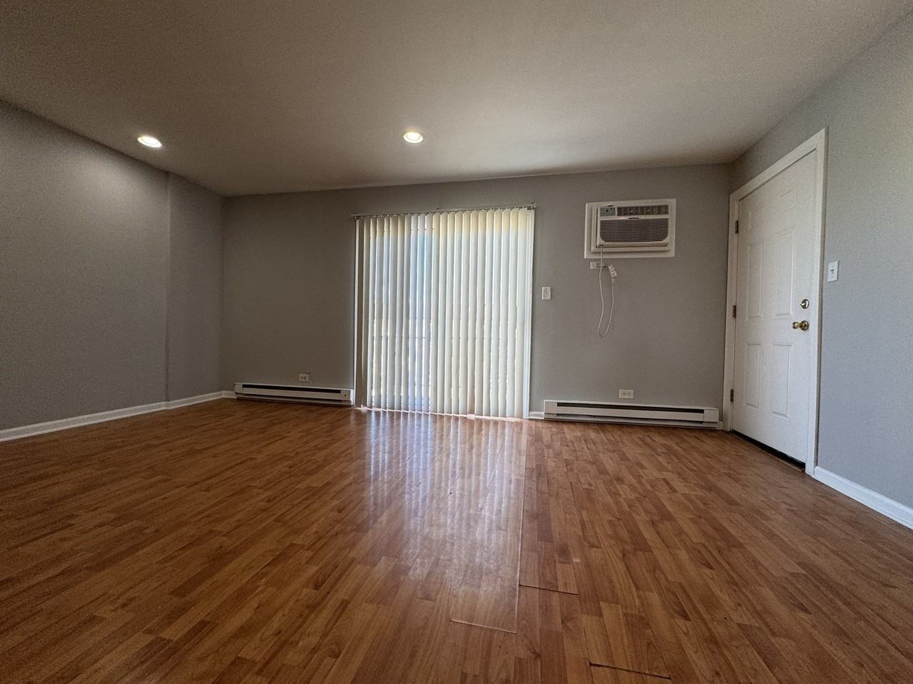 2407 Randall Lane - Photo 4 of 16