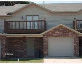 946 W Peachtree Dr - Photo 1 of 1