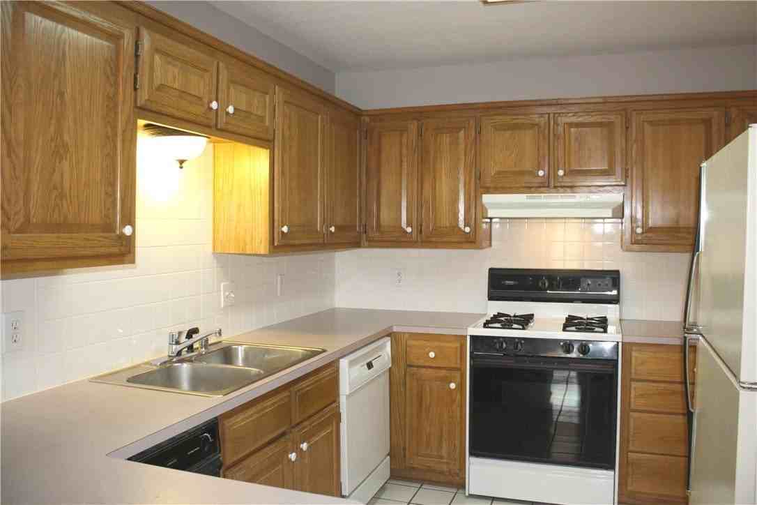 2736 Jean St - Photo 2 of 12