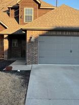 1803 Sw Stonegrove Rd - Photo 1 of 1