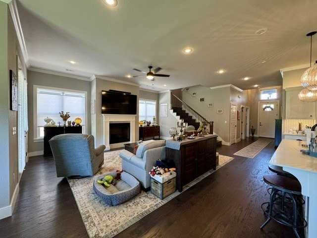 2979 W Sauter Ln - Photo 6 of 34