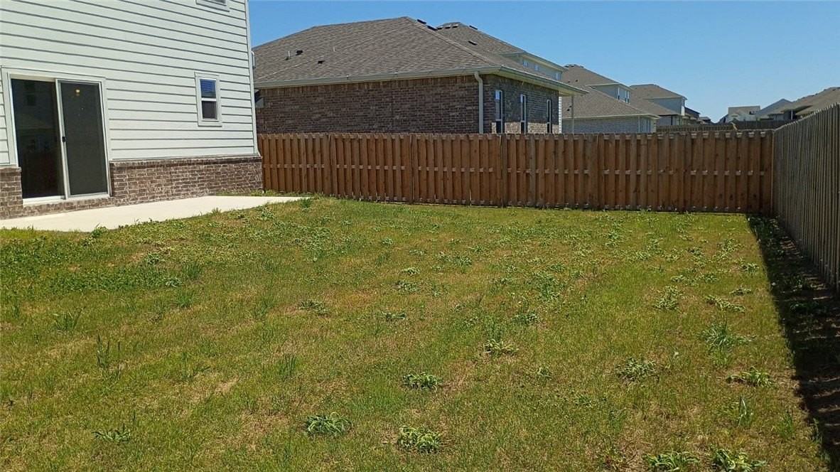 2141 Bluebonnet Ln - Photo 6 of 47