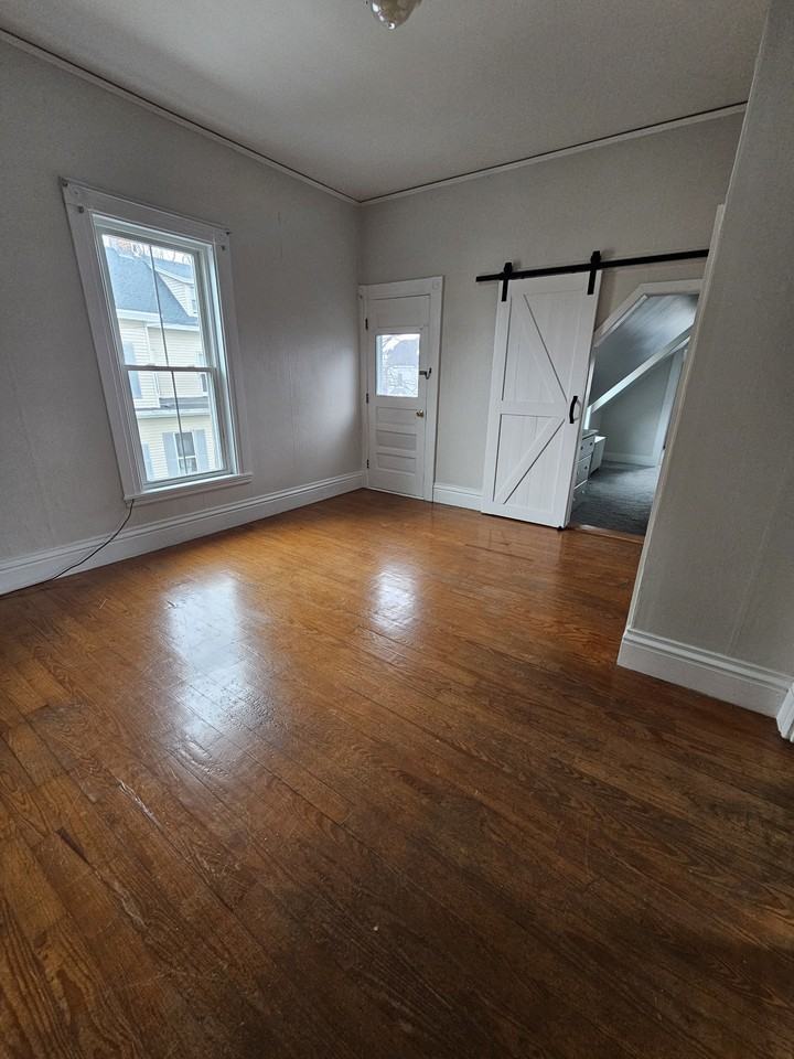 27 Laurel Street #2 - Photo 7 of 12