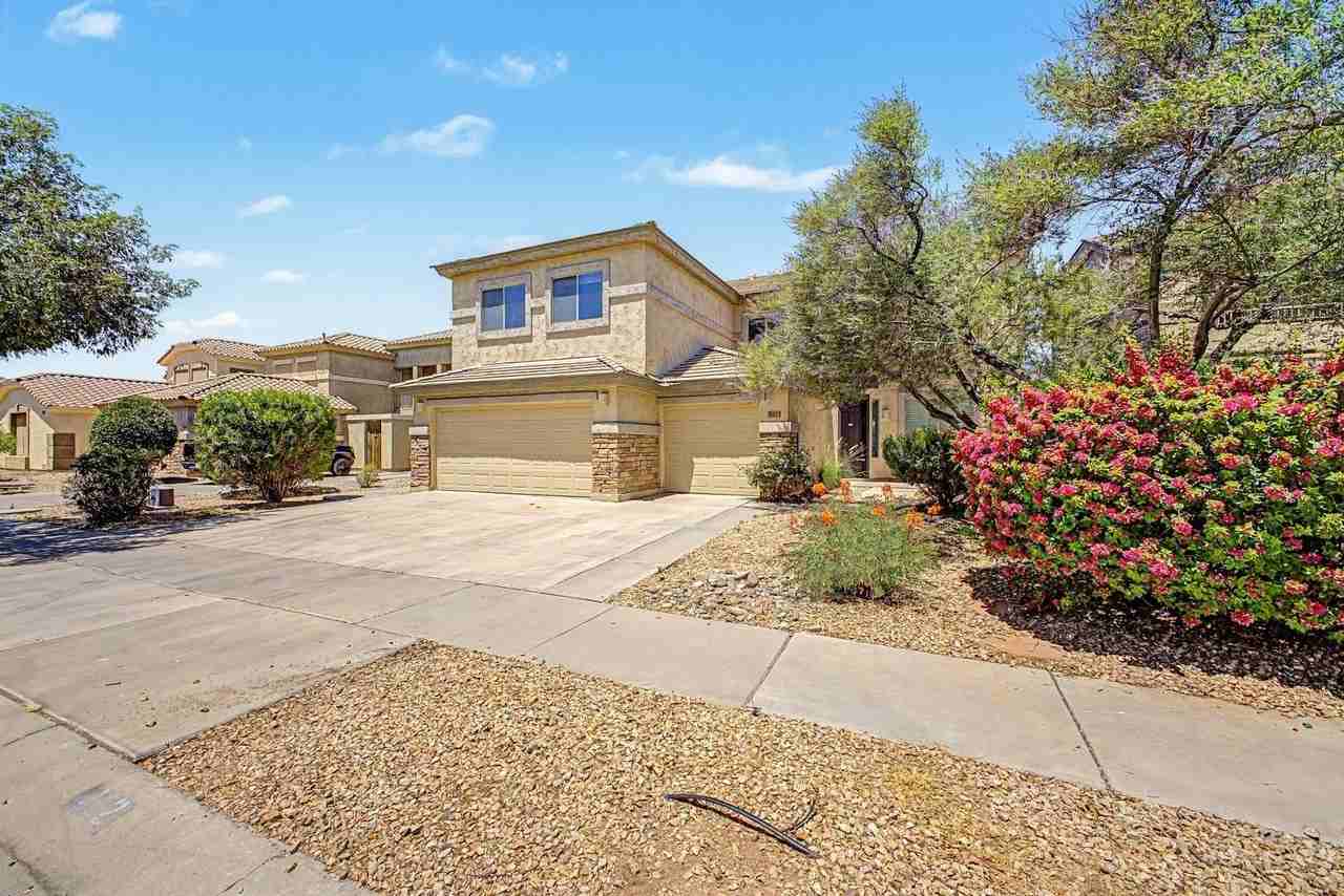 472 W Pelican Dr - Photo 3 of 50
