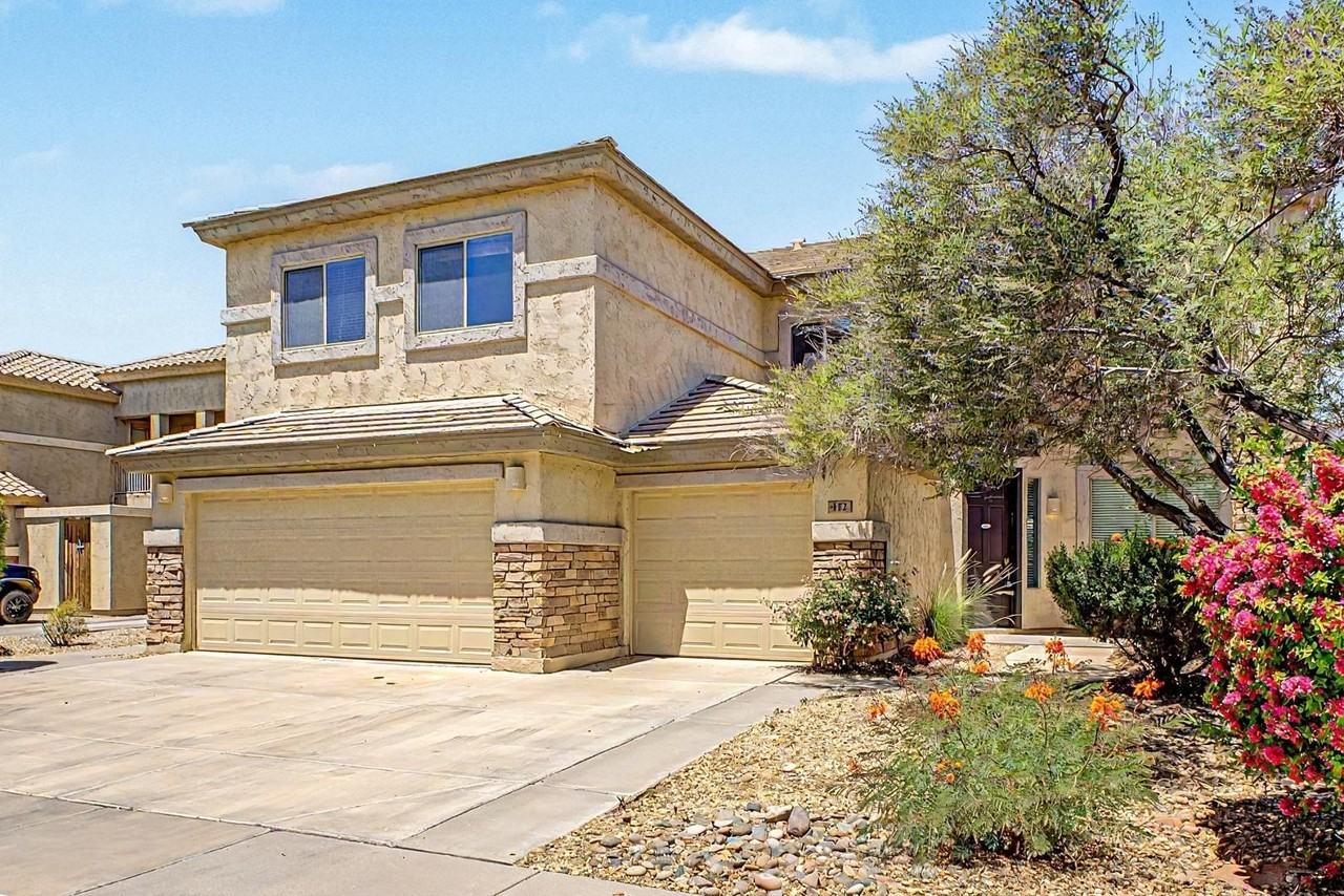 472 W Pelican Dr - Photo 4 of 50