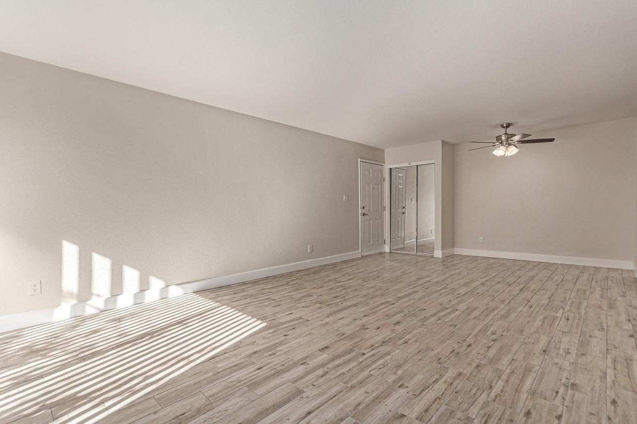 3825 E Camelback Rd #137 - Photo 3 of 26