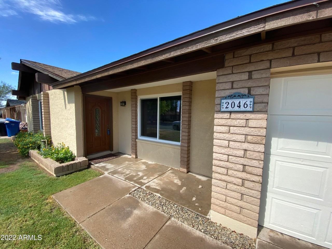 2046 S Emerson - Photo 2 of 28