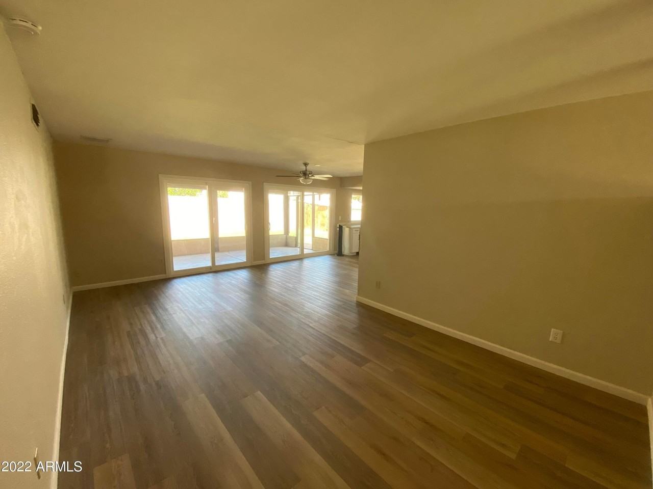2046 S Emerson - Photo 6 of 28