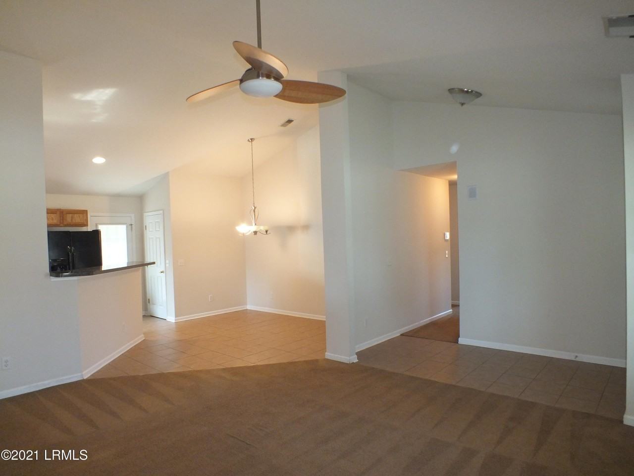 255 Colony Dr - Photo 7 of 23