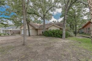 featured image of 1111 Westover St