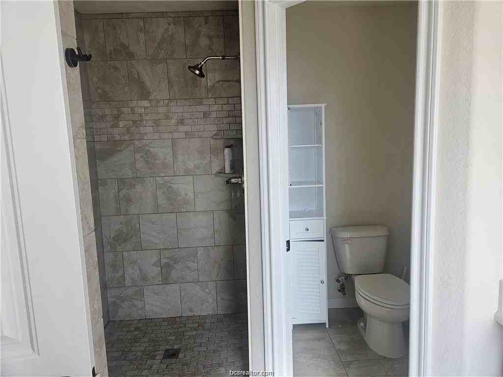 1208 Brunswick Ct - Photo 6 of 6