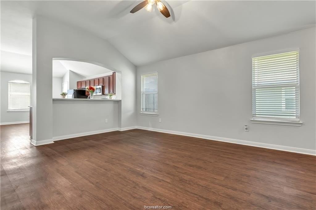 922 Windmeadows Dr - Photo 6 of 24