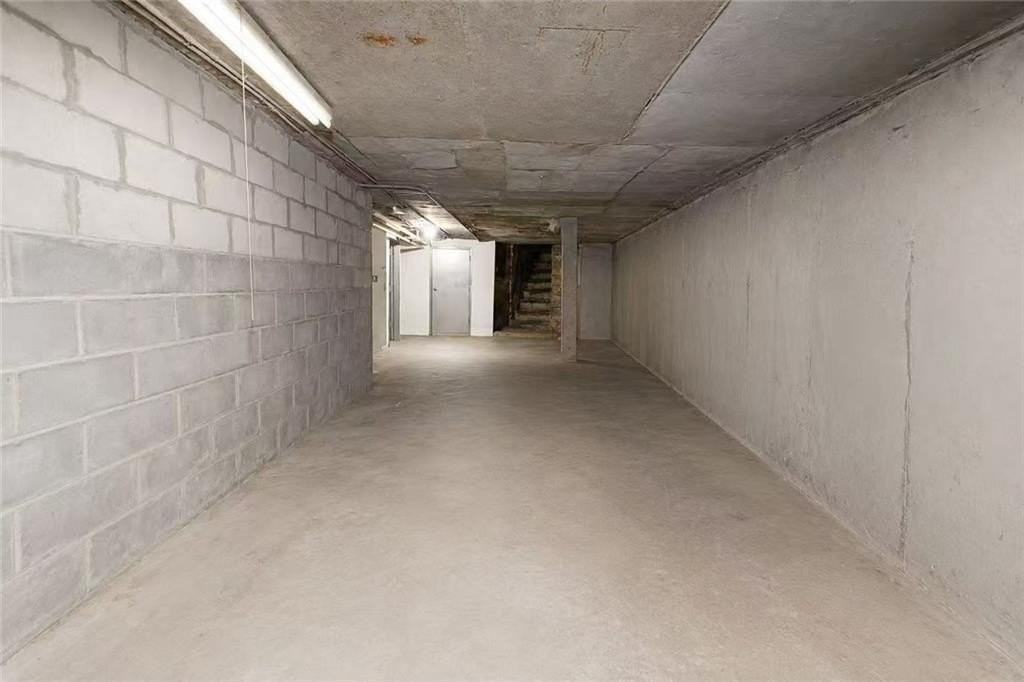 5910 Fort Hamilton Pkwy - Photo 7 of 9